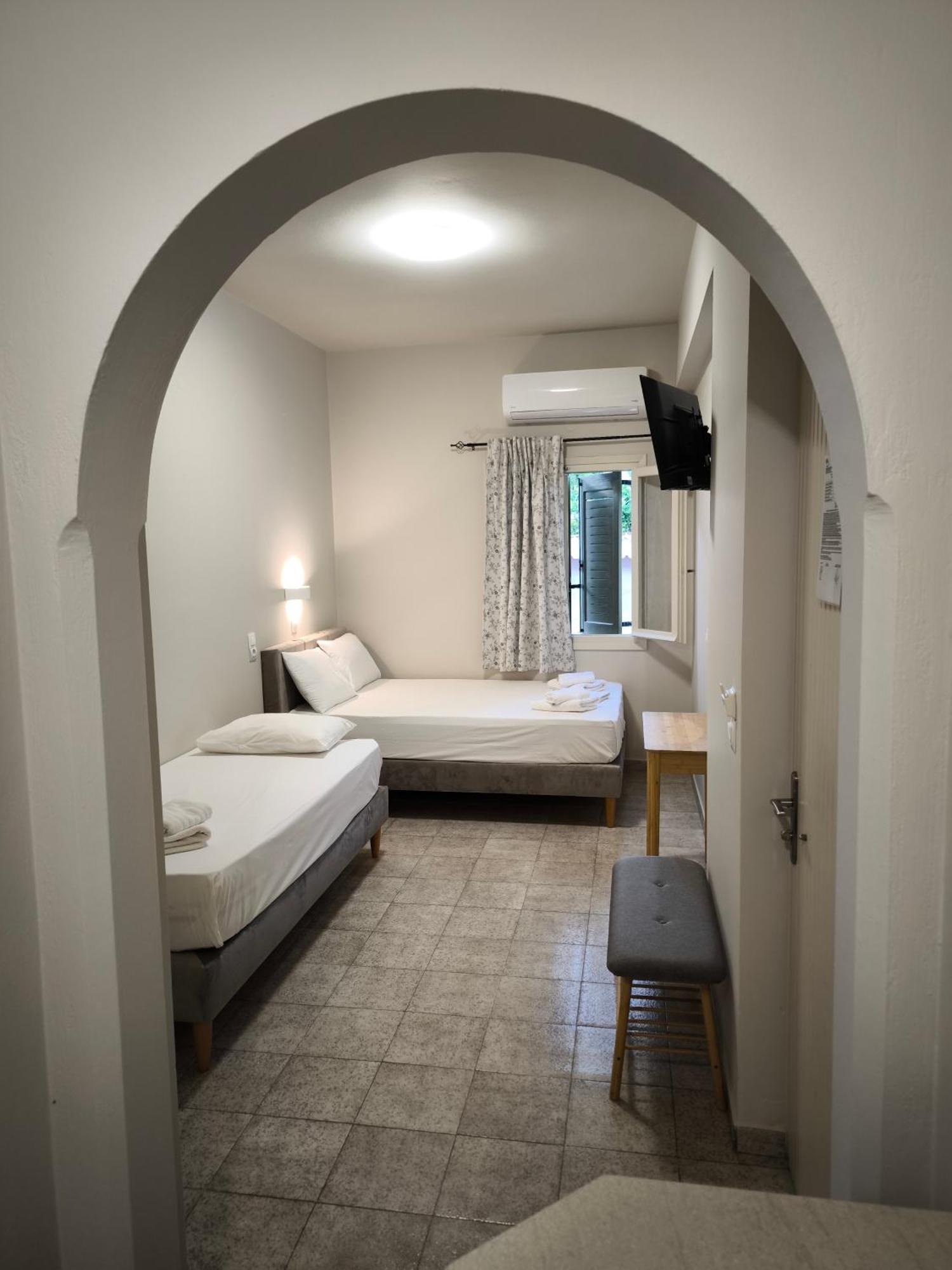 Maro'S Apartments Argostoli  Ngoại thất bức ảnh
